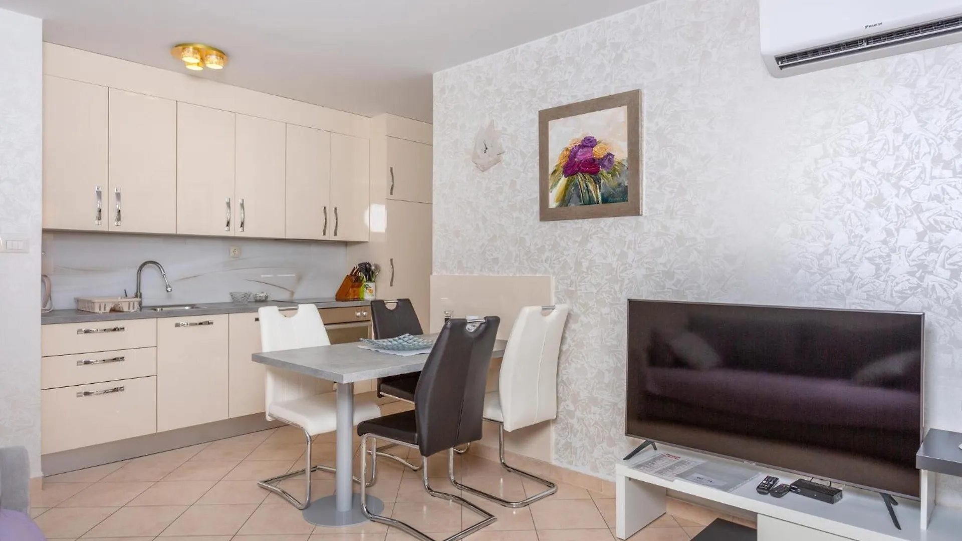 1 Bedroom Nice Apartment In Bogovici Malinska