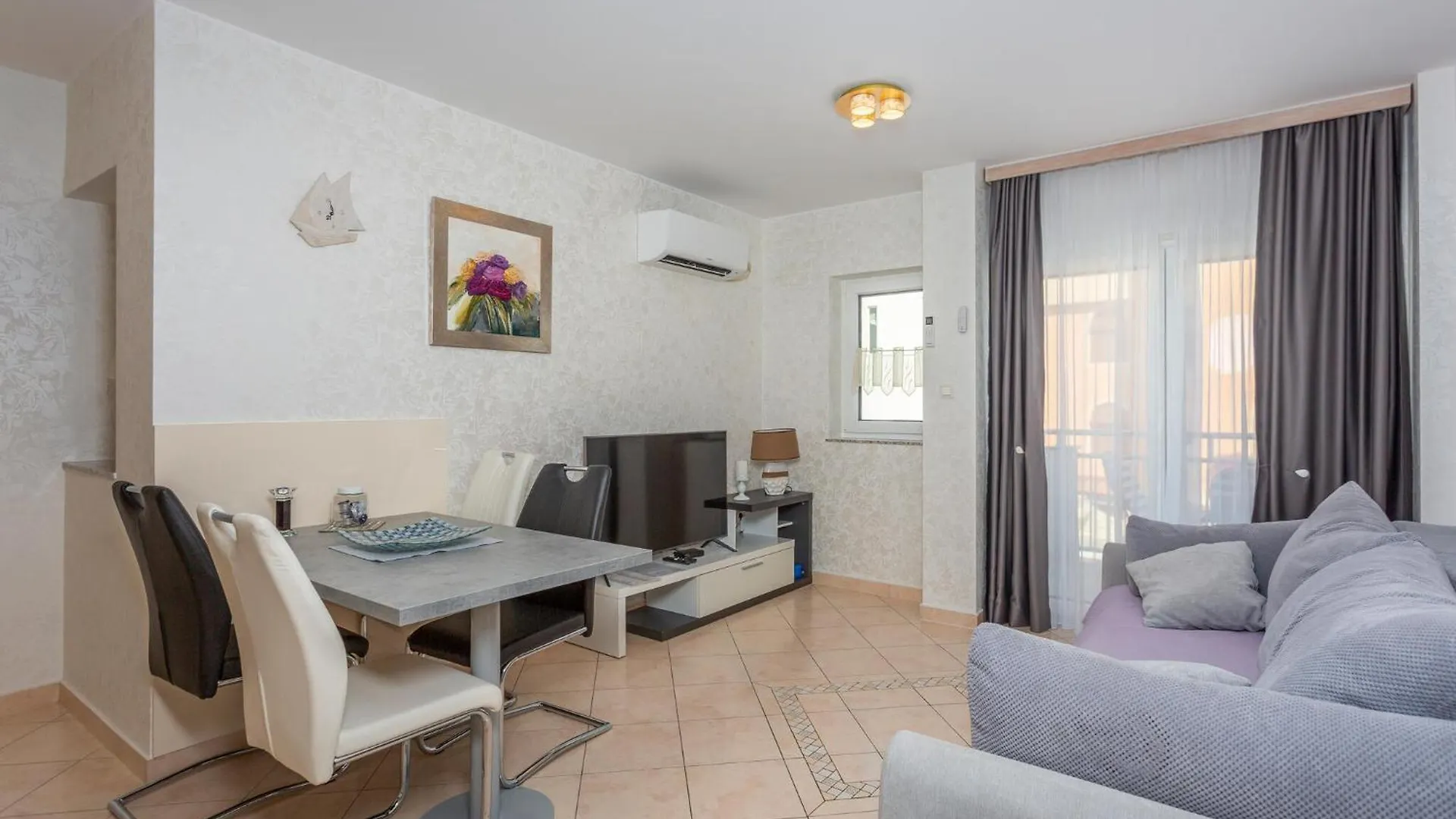 1 Bedroom Nice Apartment In Bogovici Malinska 0*,